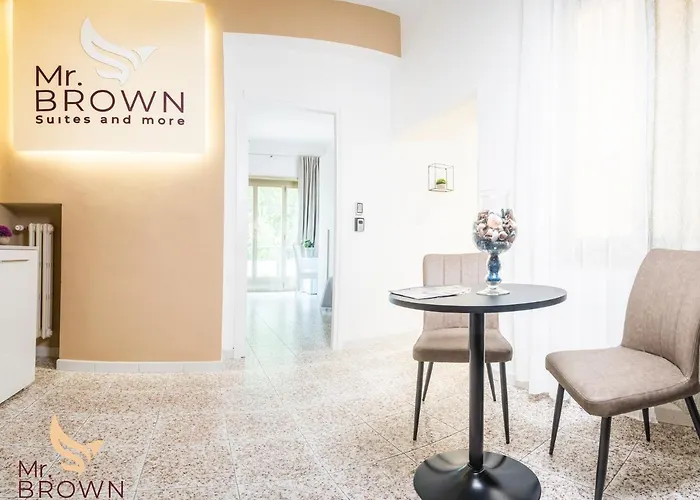 Mr. Brown - Marconi 4*