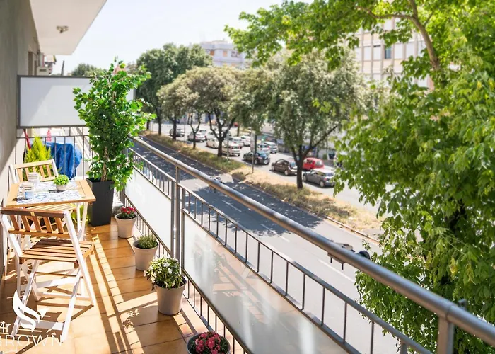 Mr. Brown - Marconi Guest house Rome