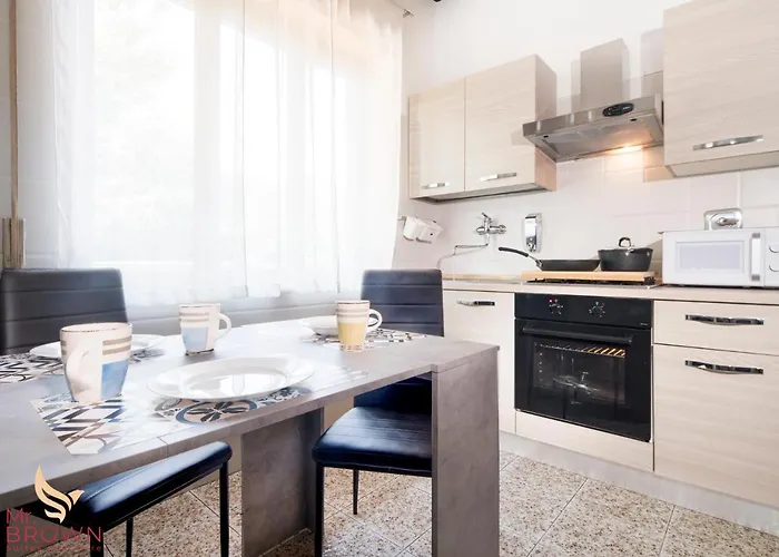 Mr. Brown - Marconi Rome