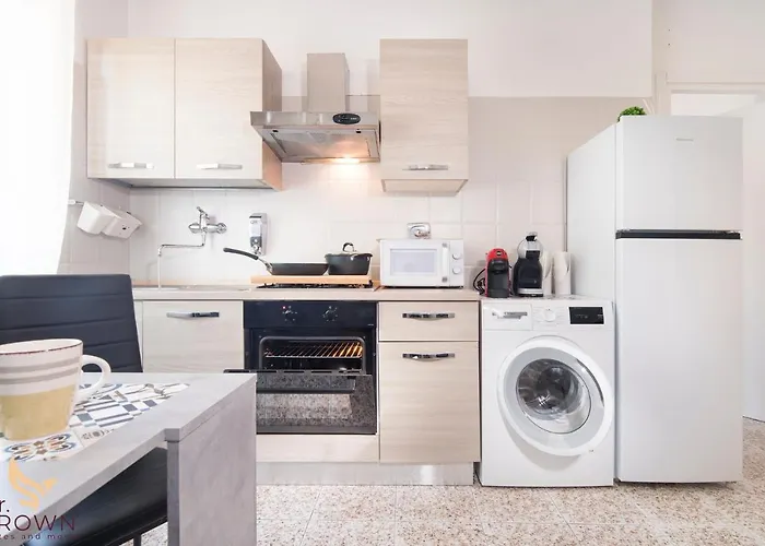 Mr. Brown - Marconi Guest house 4*